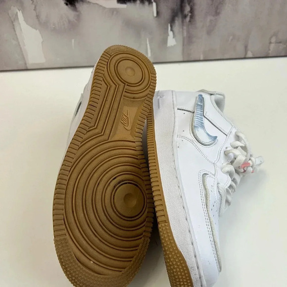 ! AIR FORCE 1 GS 'WHITE BLEACHED CORAL CLOUDS 7 y - Picture 8 of 9